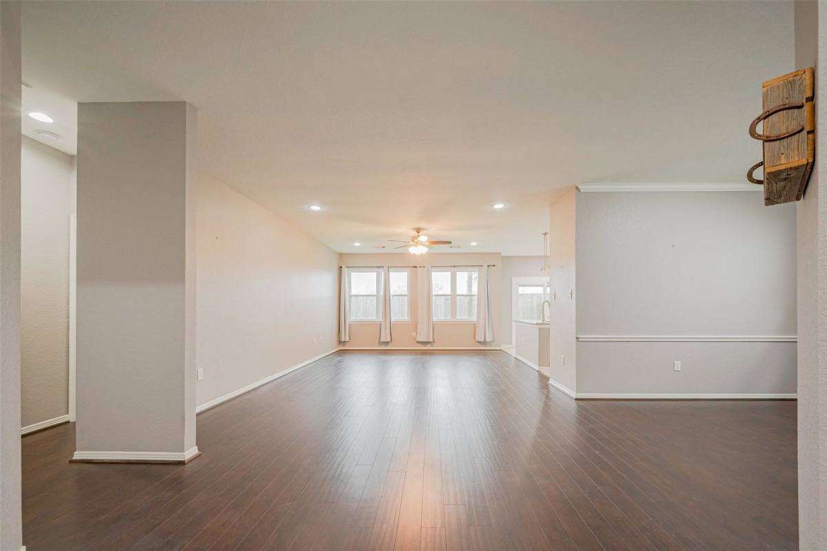 House for rent at 4512 Sherwood Green Court, Missouri City, TX 77459