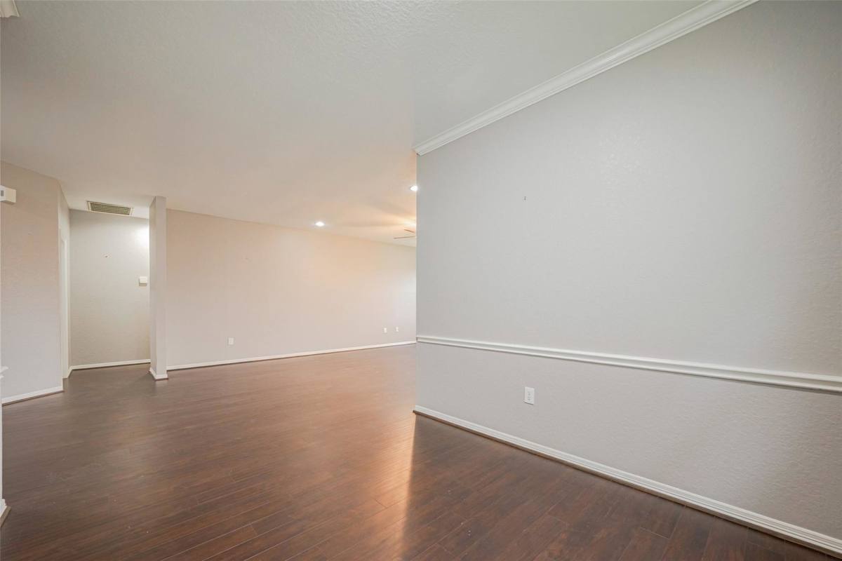 House for rent at 4512 Sherwood Green Court, Missouri City, TX 77459
