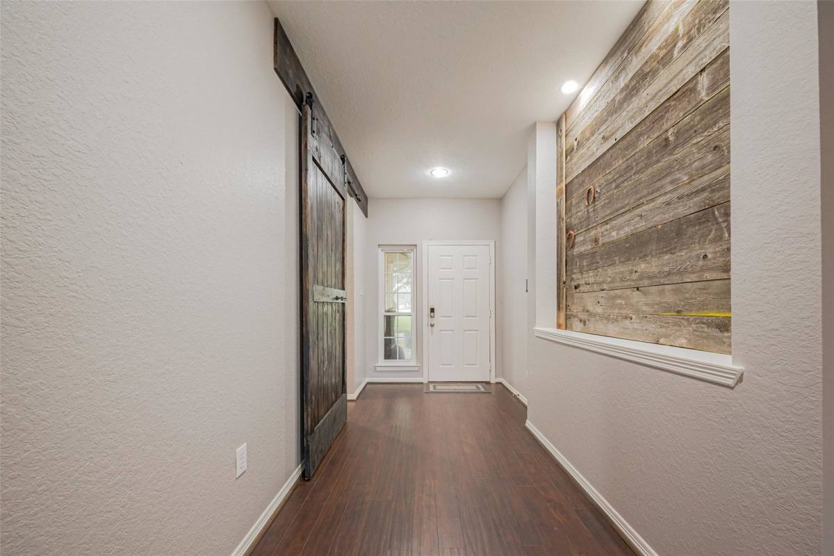 House for rent at 4512 Sherwood Green Court, Missouri City, TX 77459