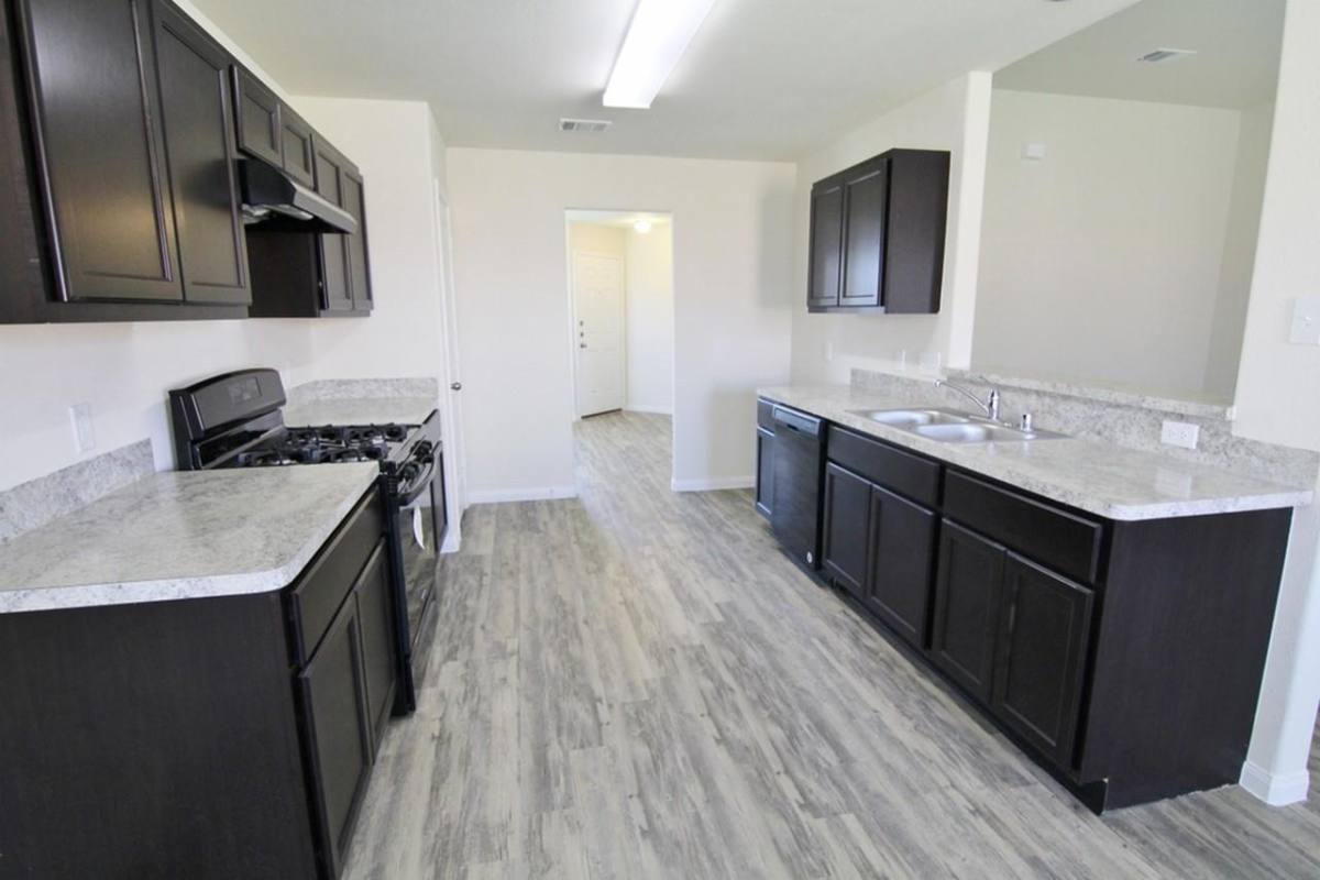 House for rent at 28 Catalina Court, Manvel, TX 77578