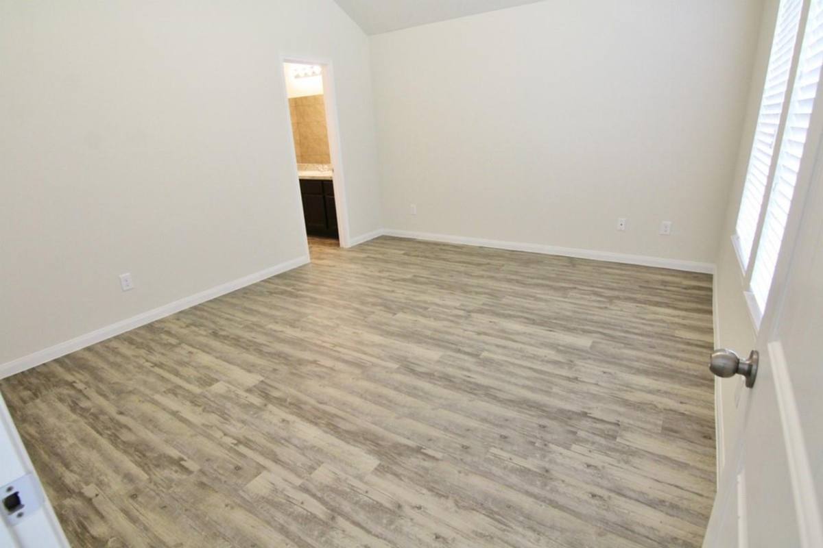 House for rent at 28 Catalina Court, Manvel, TX 77578