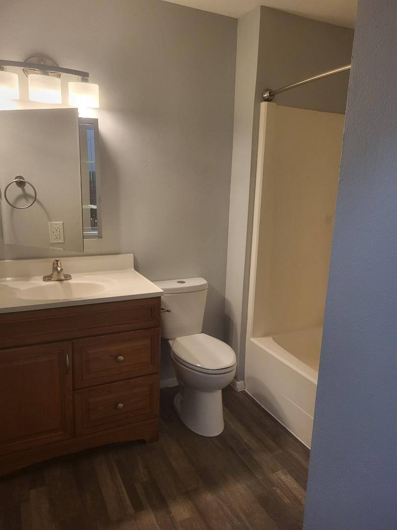 Townhouse for rent at 3101 Navarre Ave #3D, Oregon, OH 43616