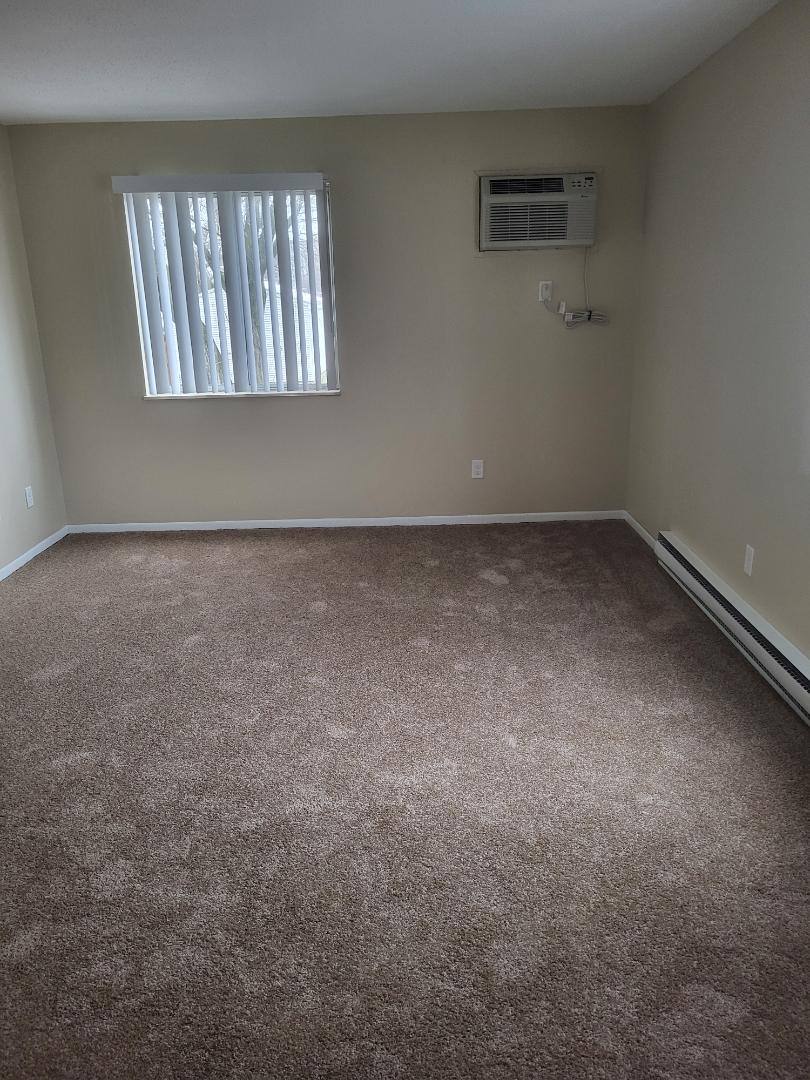 Townhouse for rent at 3101 Navarre Ave #3D, Oregon, OH 43616