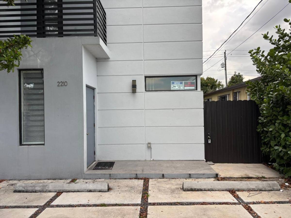 Townhouse for rent at 2210 W 5th Way #2210, Hialeah, FL 33010