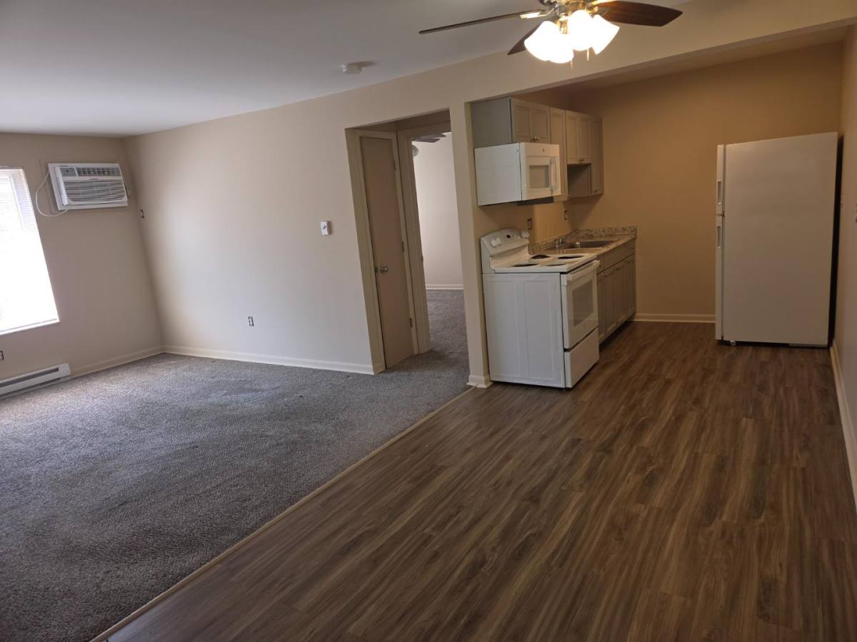 Apartment for rent at 3883-3885 Bennett Rd #BLDG 4, Cincinnati, OH 45245
