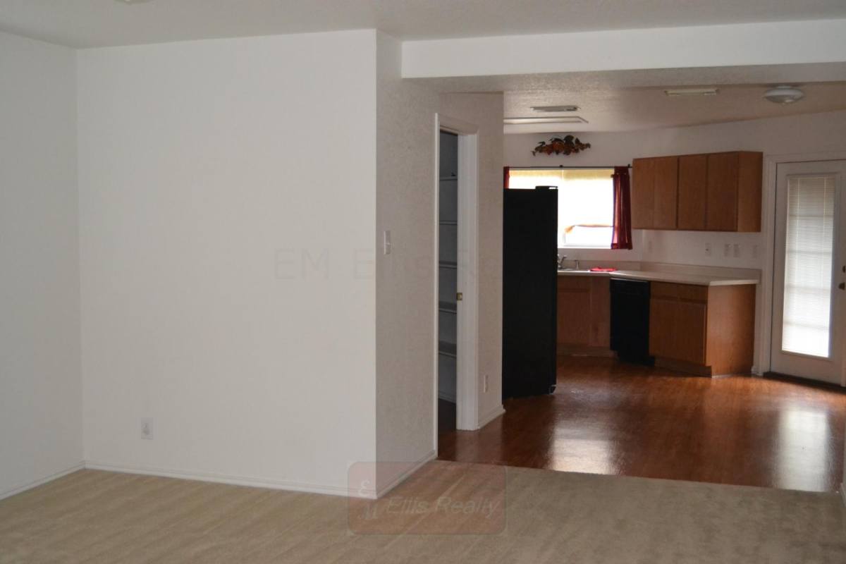 House for rent at 25 Badgers Hill #10, San Antonio, TX 78238
