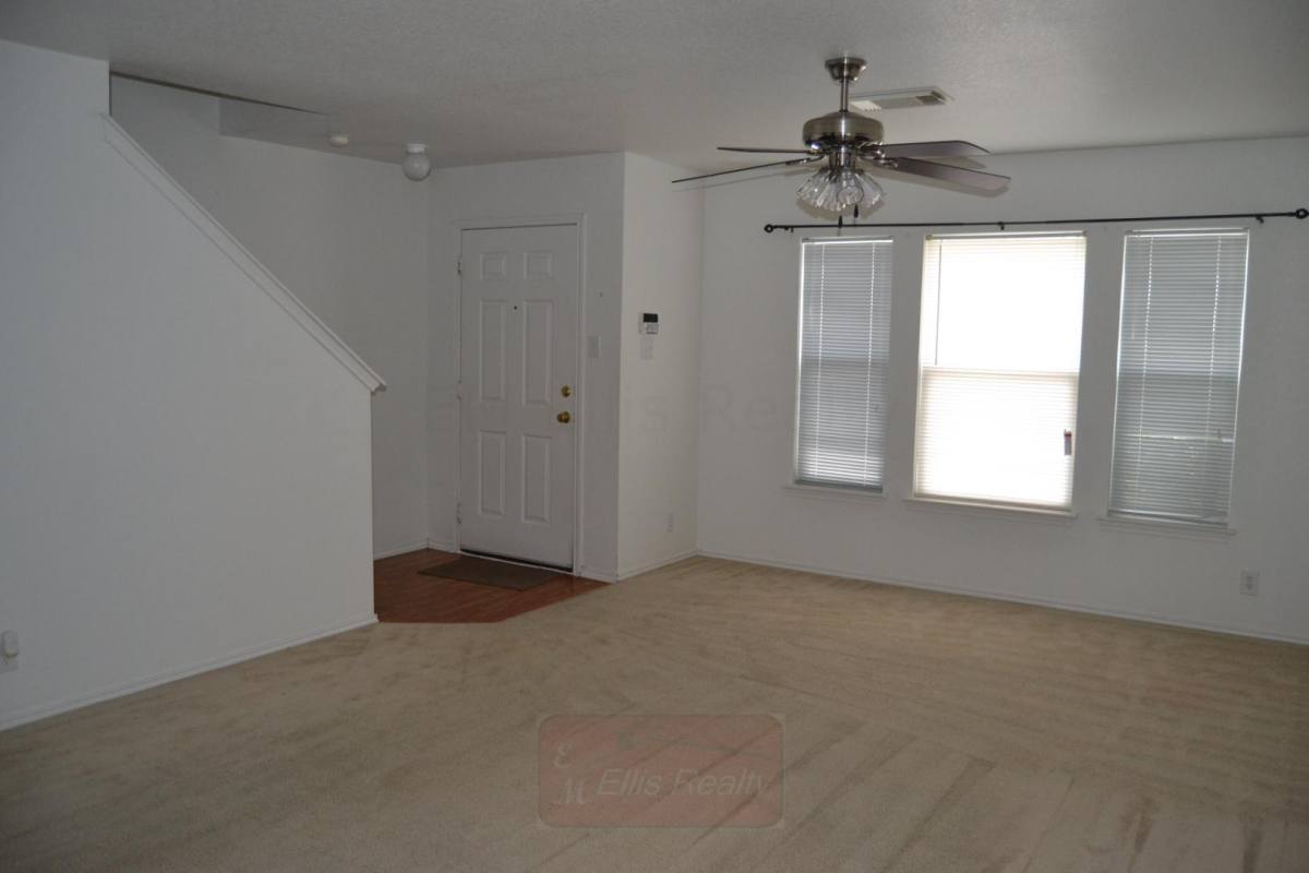 House for rent at 25 Badgers Hill #10, San Antonio, TX 78238