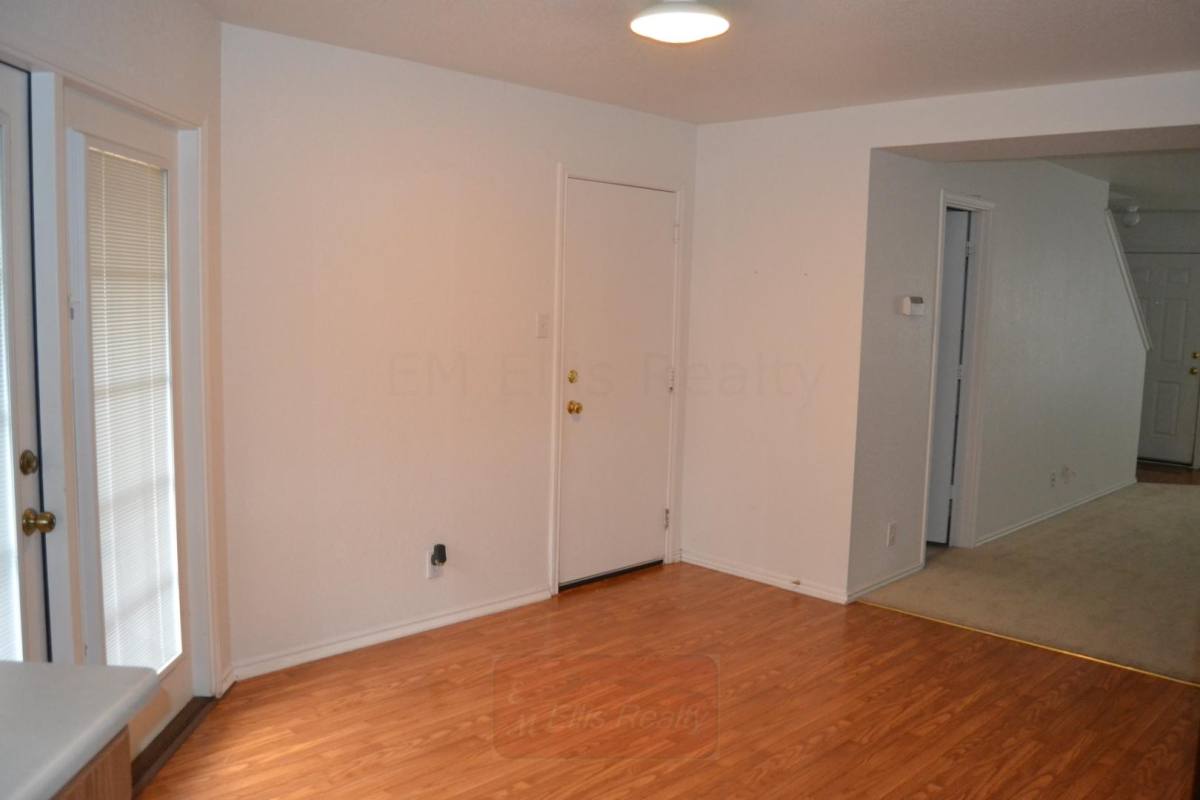 House for rent at 25 Badgers Hill #10, San Antonio, TX 78238