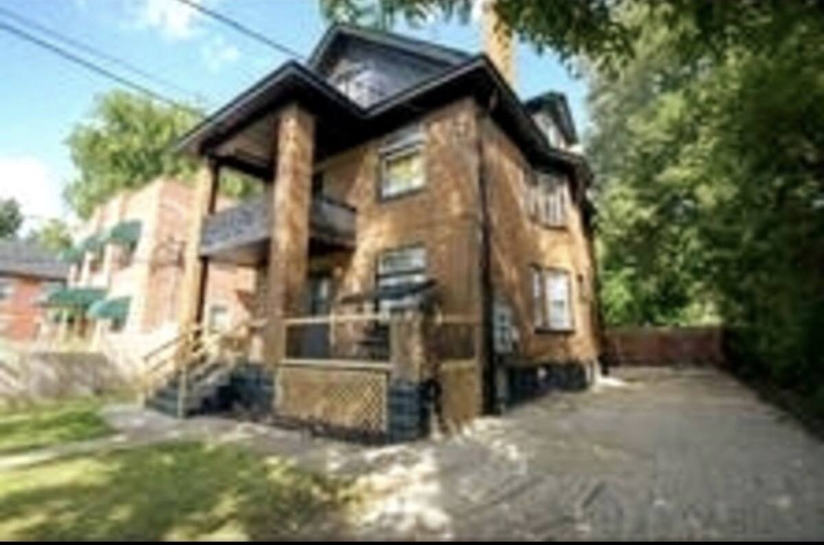Apartment for rent at 3112 Hackberry St #2, Cincinnati, OH 45207