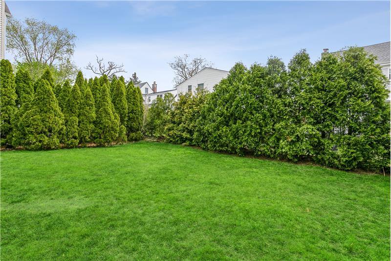 House for rent at 106 White Rd, Scarsdale, NY 10583