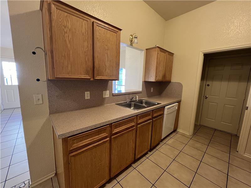 Apartment for rent at 3708 Gus #B, Killeen, TX 76549
