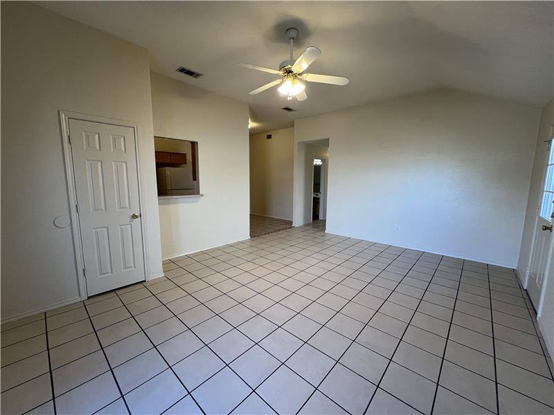 Apartment for rent at 3708 Gus #B, Killeen, TX 76549