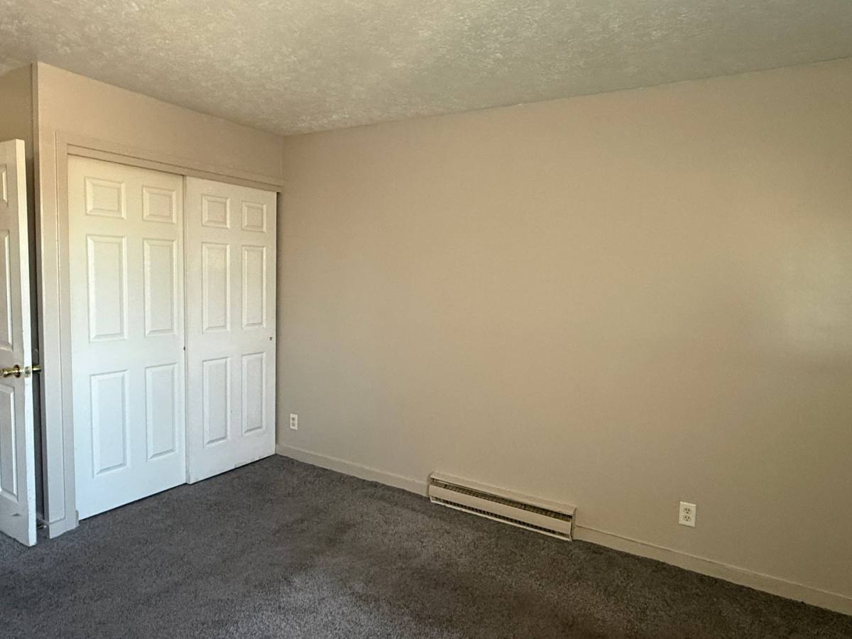 Apartment for rent at 309 S High St, Union City, IN 47390