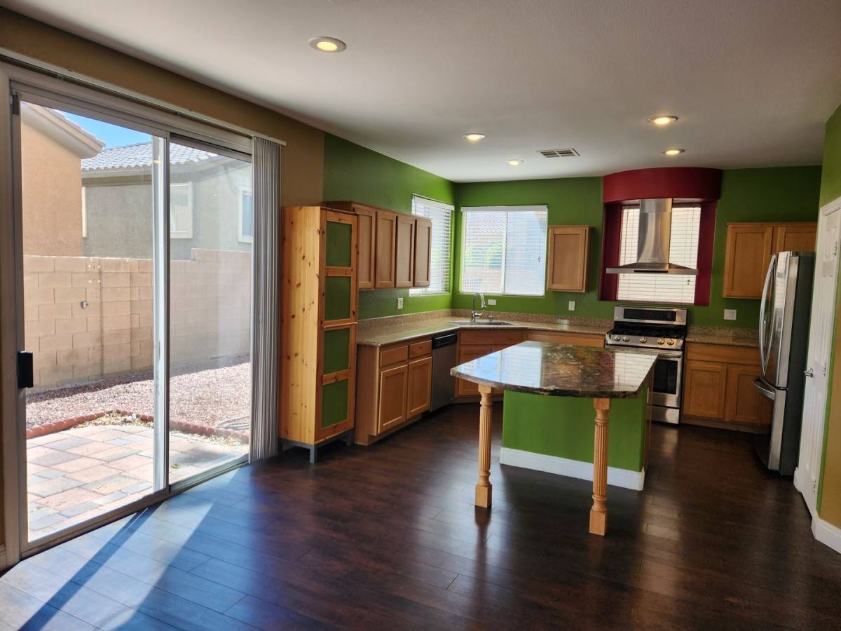 House for rent at 502 Foster Springs Rd, Las Vegas, NV 89148