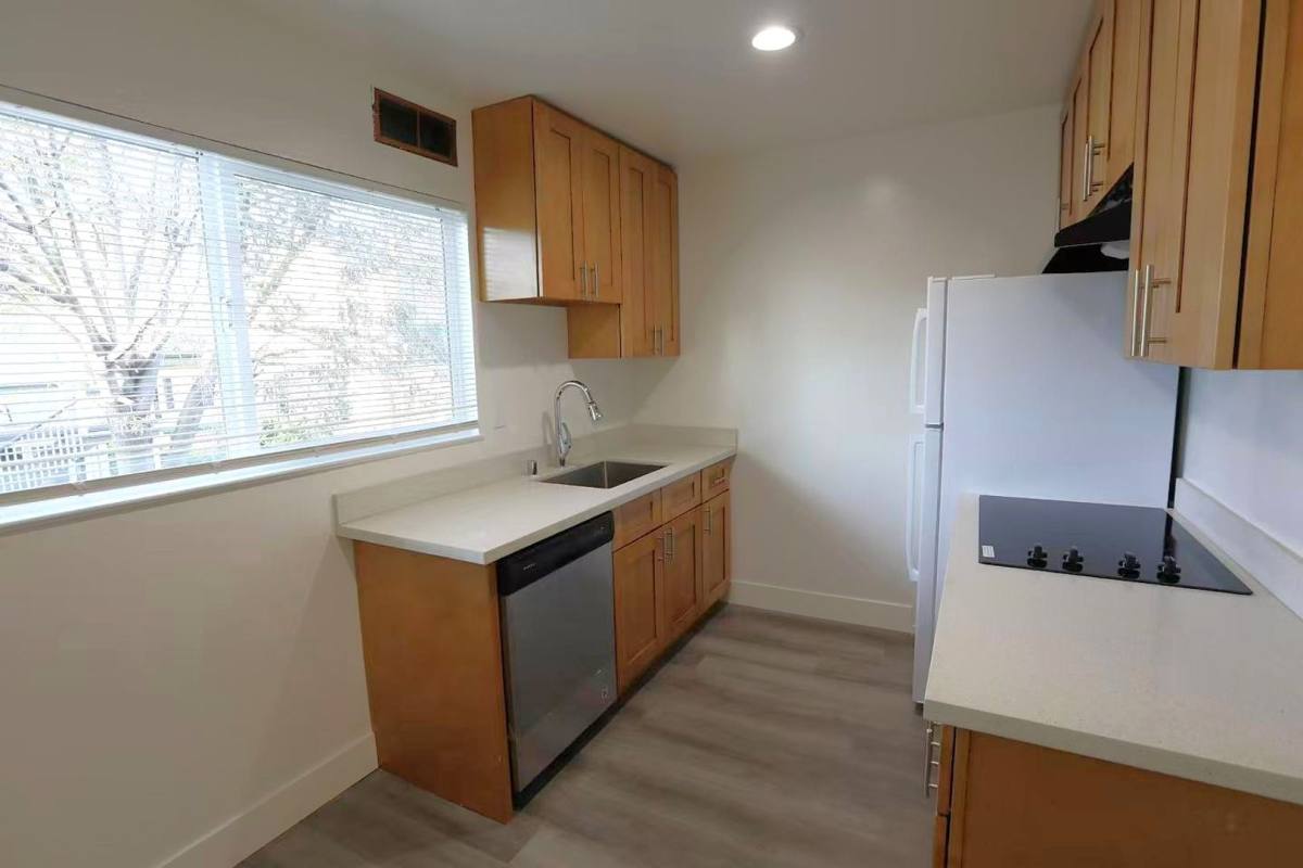 Apartment for rent at 2137 Emerson St, Berkeley, CA 94705