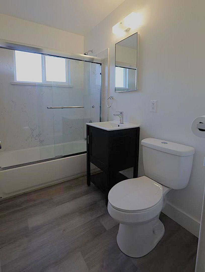 Apartment for rent at 2137 Emerson St, Berkeley, CA 94705