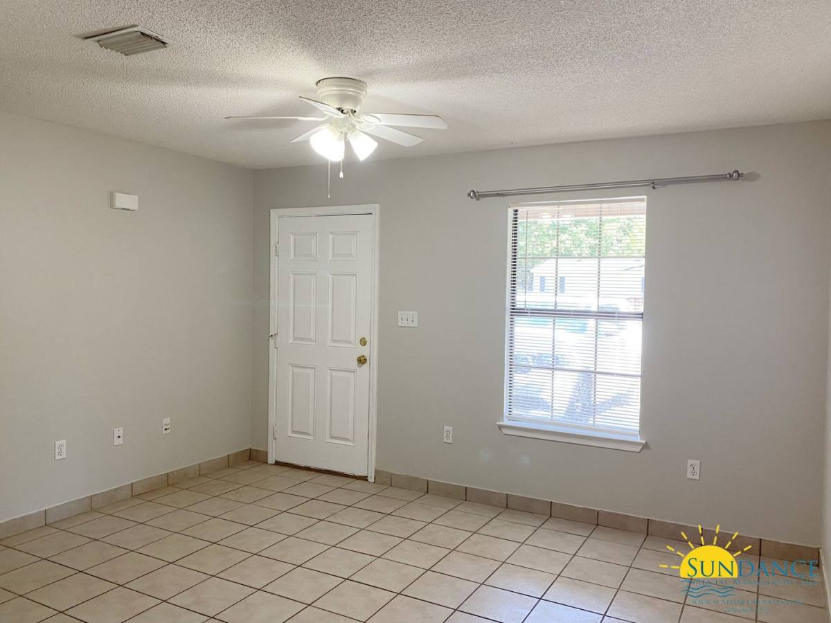 House for rent at 2189 Jeannie St, Navarre, FL 32566