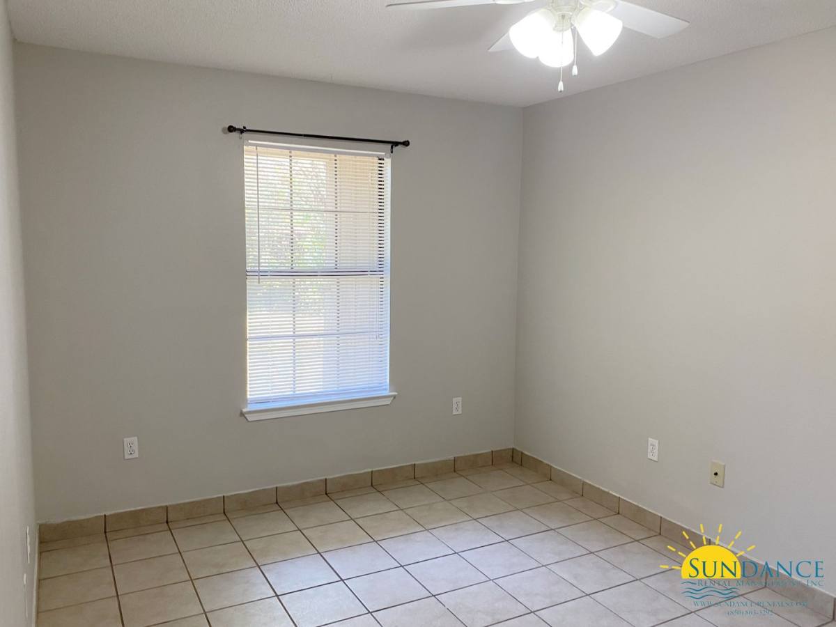 House for rent at 2189 Jeannie St, Navarre, FL 32566
