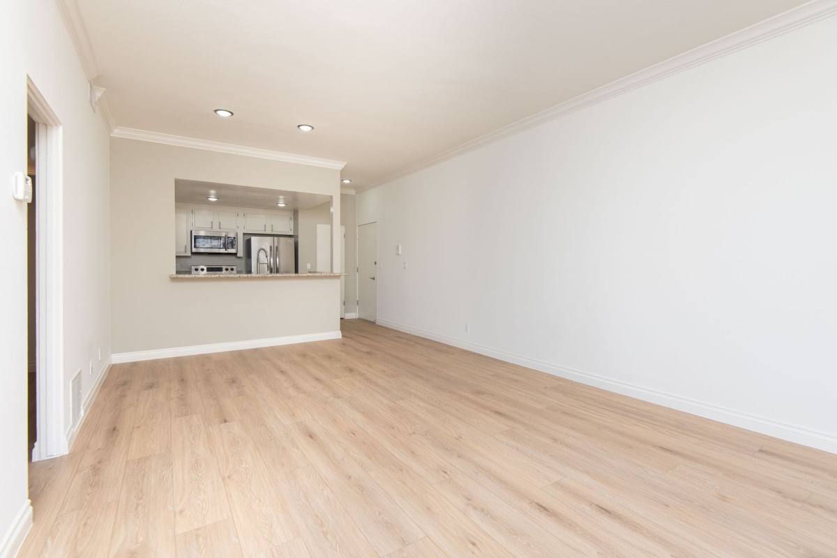 Apartment for rent at 11757 Kiowa Ave, Los Angeles, CA 90049