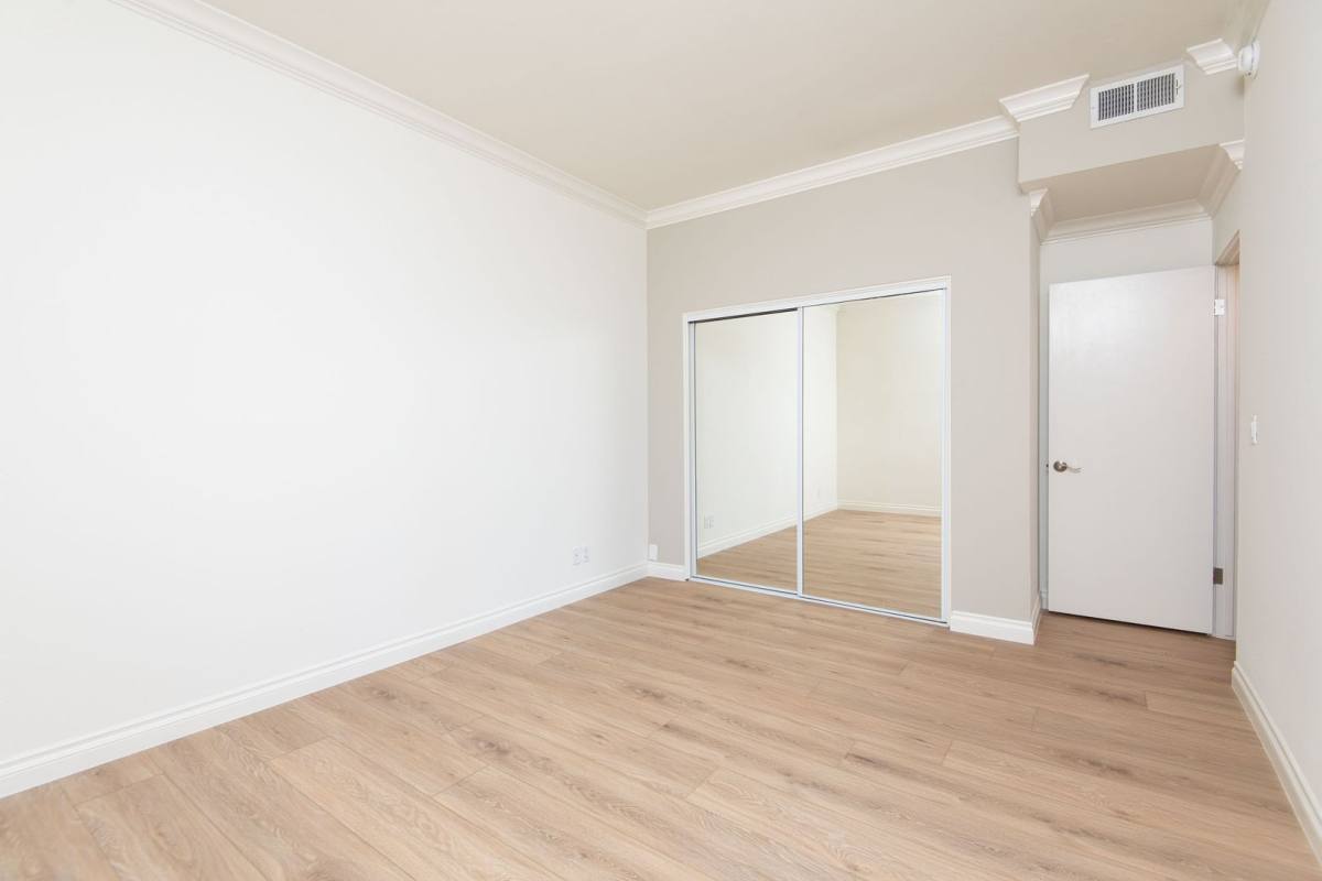 Apartment for rent at 11757 Kiowa Ave, Los Angeles, CA 90049