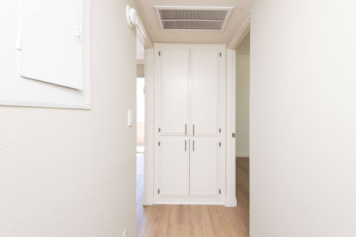 Apartment for rent at 11757 Kiowa Ave, Los Angeles, CA 90049