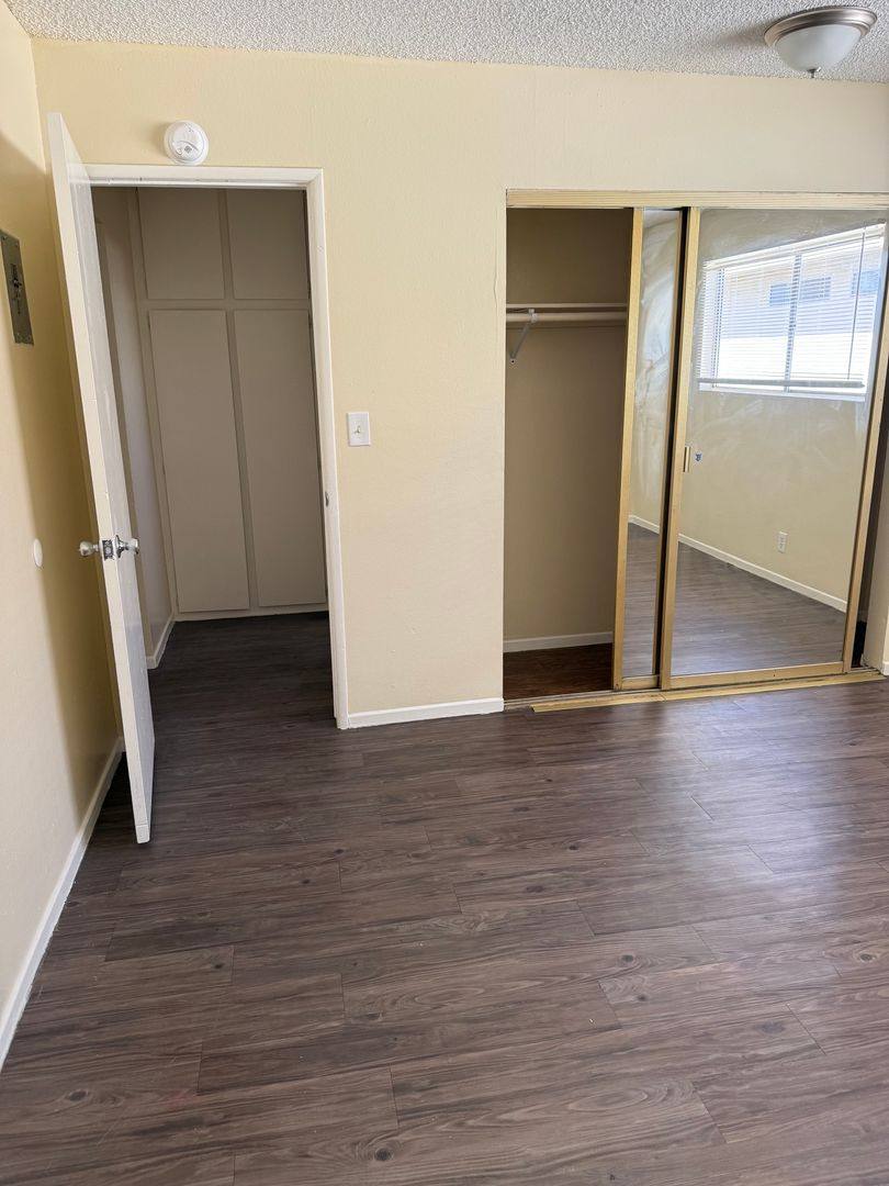 Apartment for rent at 13701 Yukon Ave, Hawthorne, CA 90250