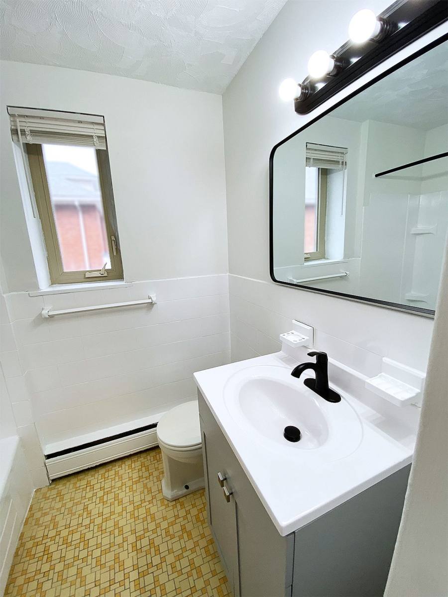 Apartment for rent at 12955 Larchmere Blvd, Cleveland, OH 44120