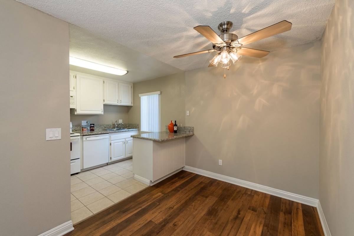 Apartment for rent at 5476 Kiowa Dr, La Mesa, CA 91942