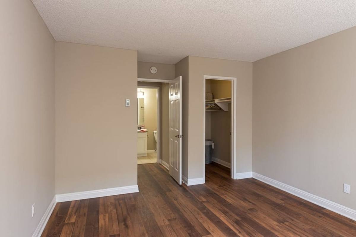 Apartment for rent at 5476 Kiowa Dr, La Mesa, CA 91942