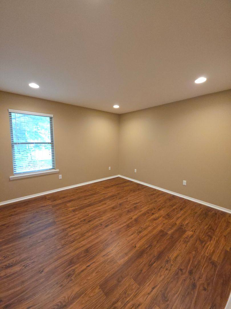 Apartment for rent at 808 S Knoxville Ave, Russellville, AR 72801