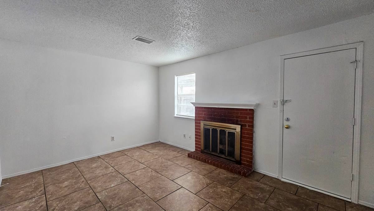 Apartment for rent at 37 Adobe Trail, Borger, TX 79007