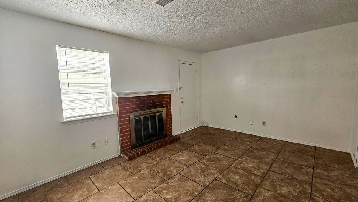 Apartment for rent at 37 Adobe Trail, Borger, TX 79007