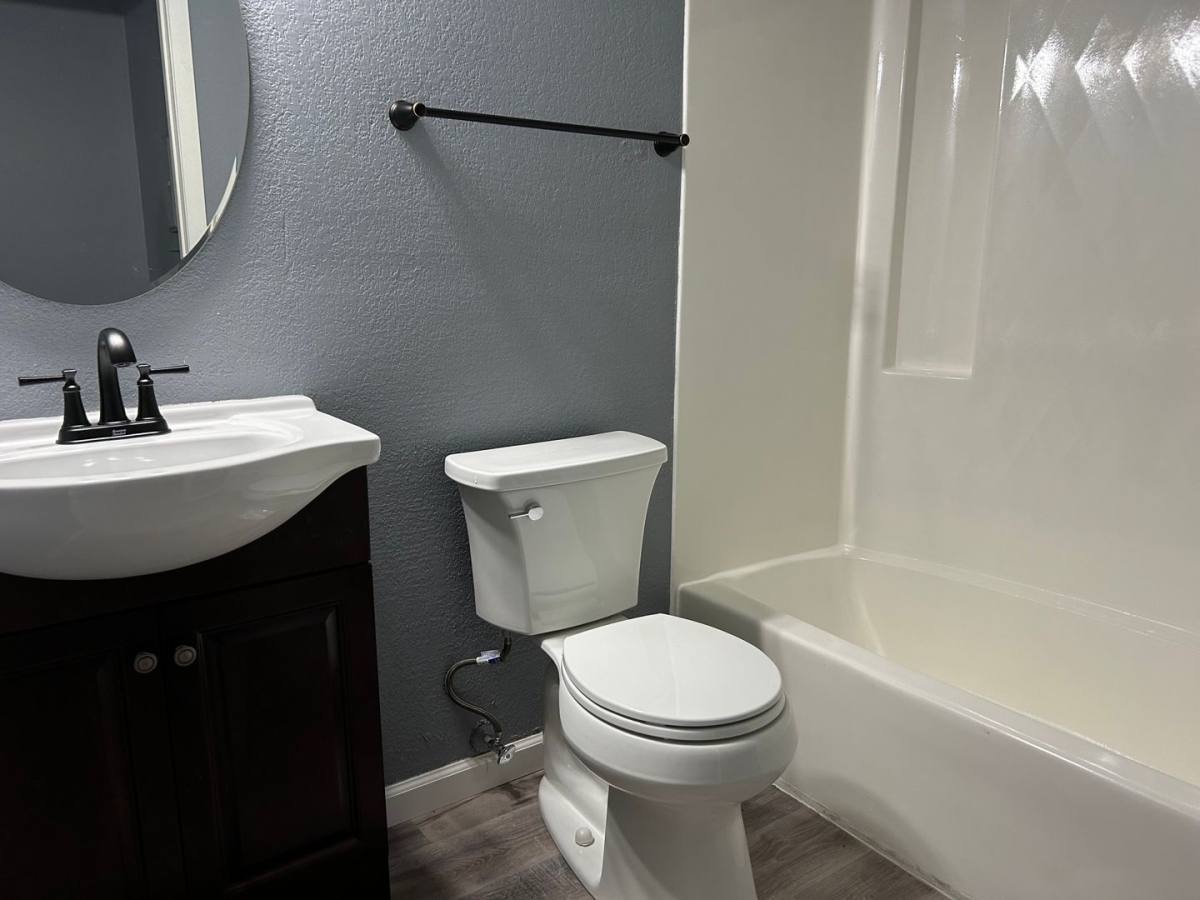 Apartment for rent at 535 N McComas, Wichita, KS 67203