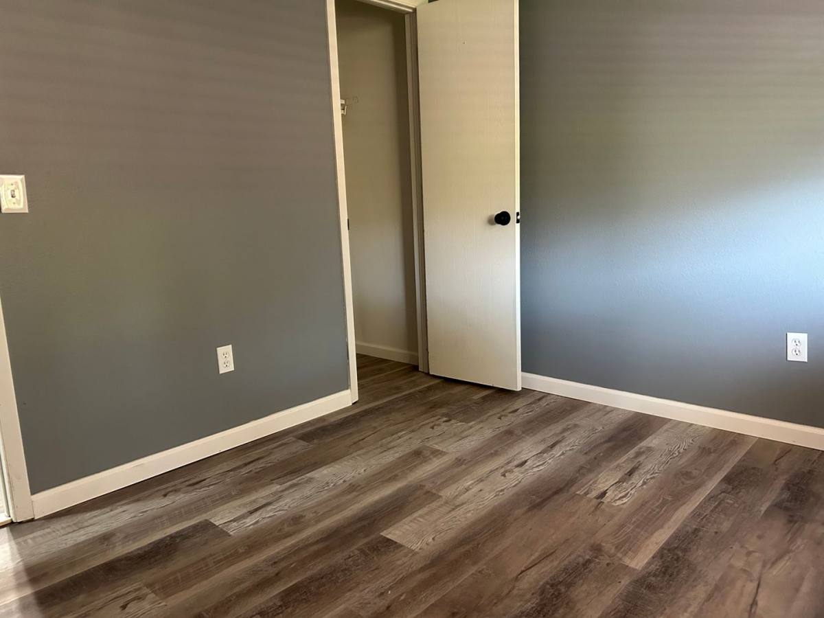 Apartment for rent at 535 N McComas, Wichita, KS 67203