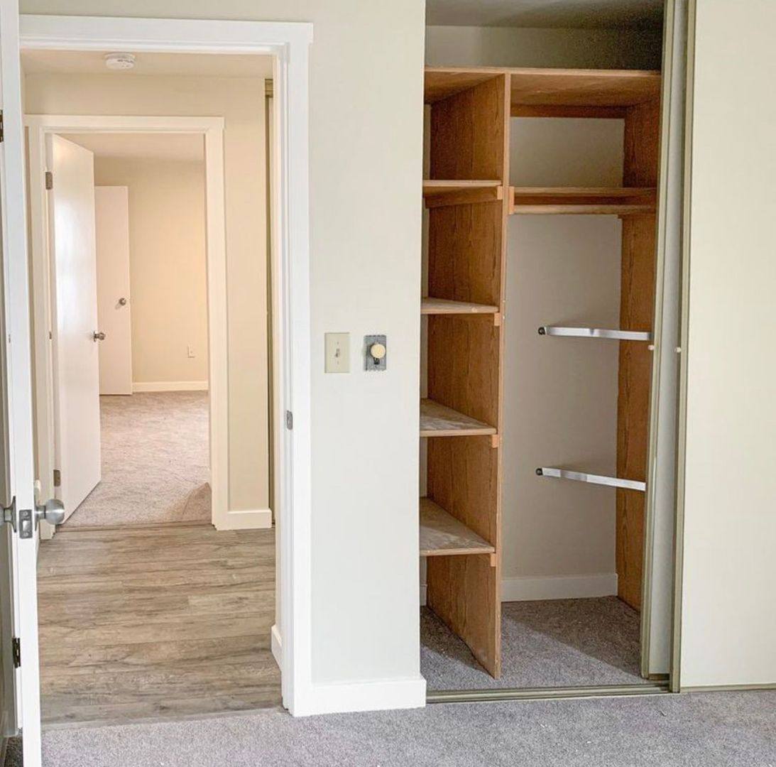 Apartment for rent at 1433 NW 64th St, Seattle, WA 98107