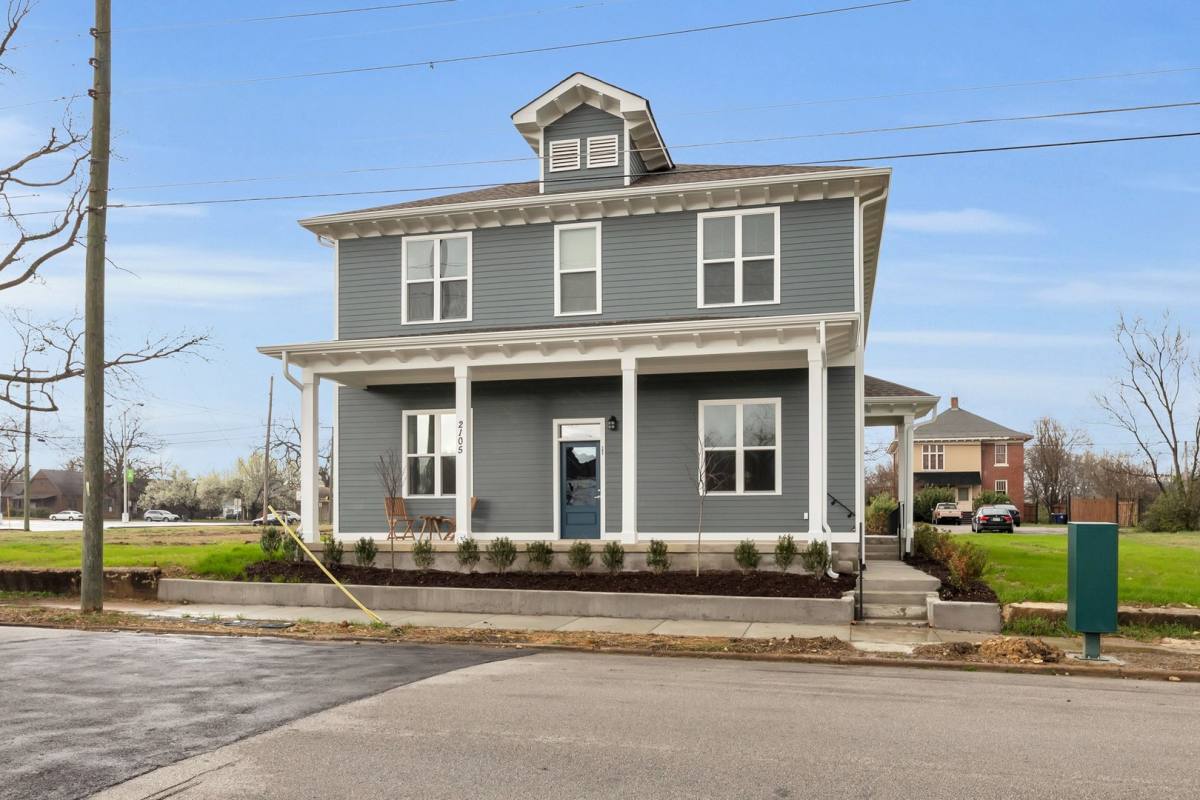 Apartment for rent at 2105 Union Ave, Chattanooga, TN 37404