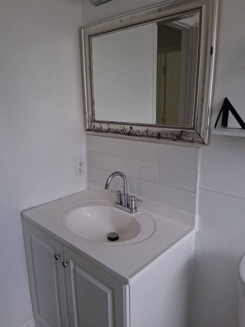 Apartment for rent at 3150 Pinellas Point Dr S, Saint Petersburg, FL 33712