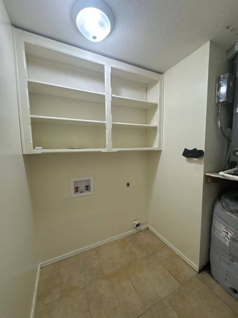 Apartment for rent at 3014 3016 S, Fort Smith, AR 72903
