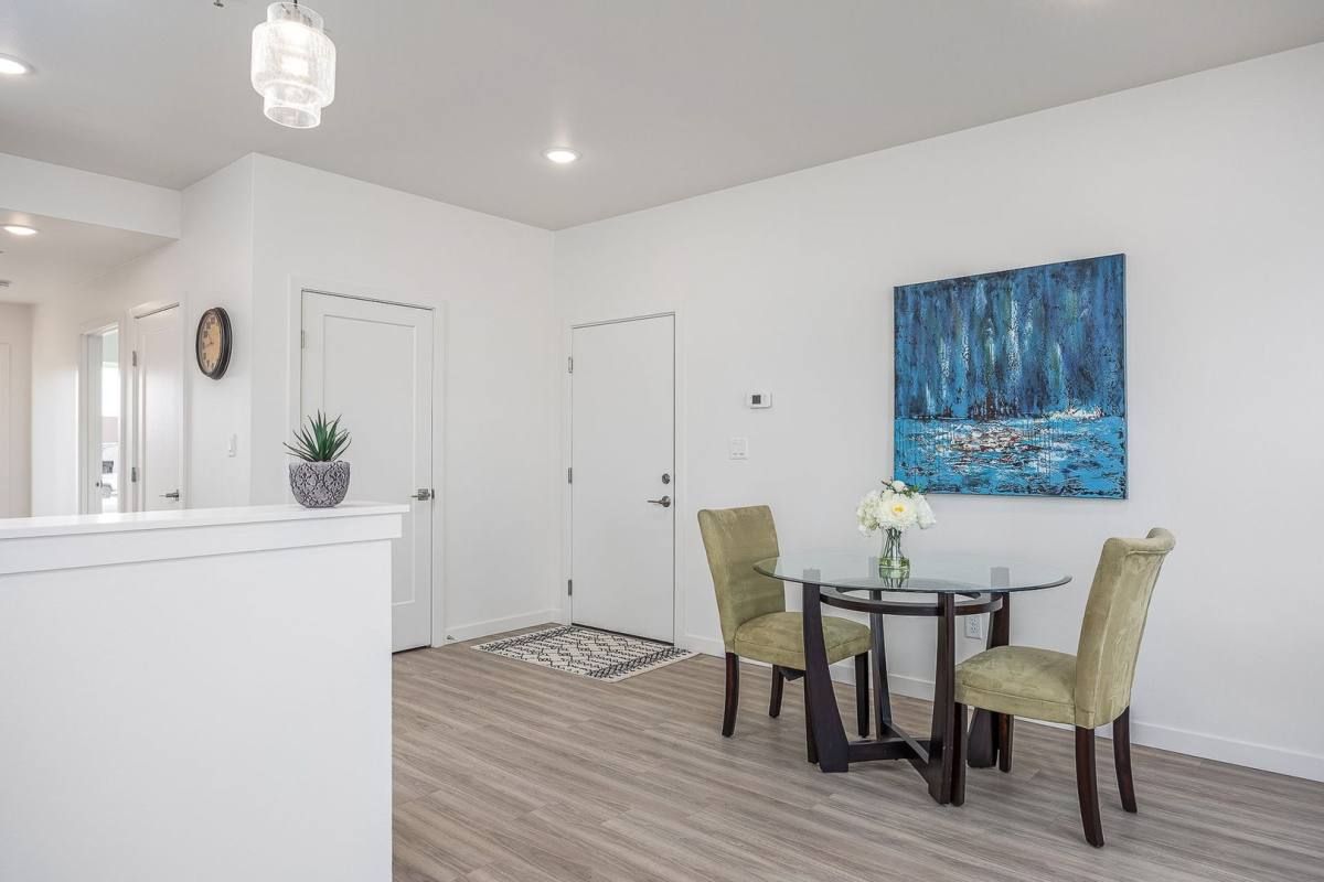 Apartment for rent at 1148 - 1156 Columbia Park Trail, Richland, WA 99352