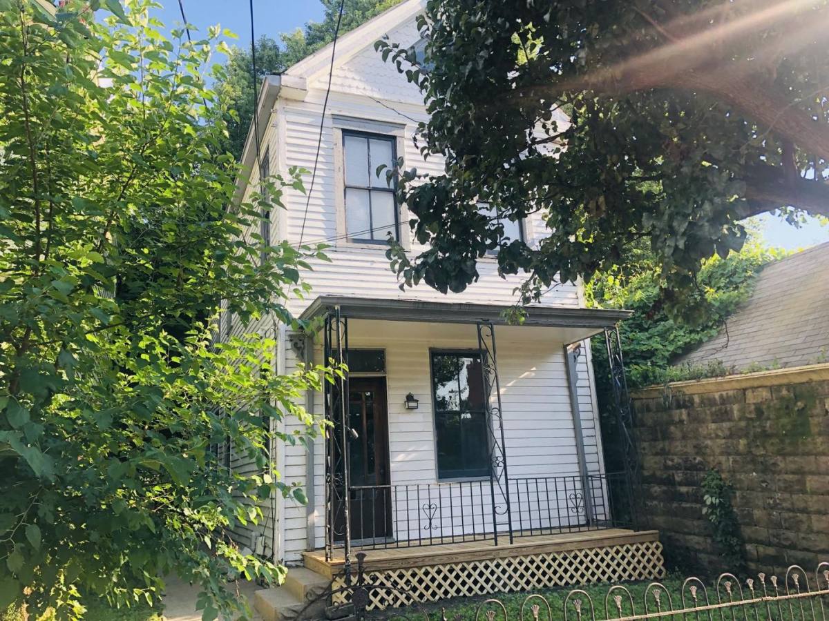 417 Emma St, Covington, KY 41011