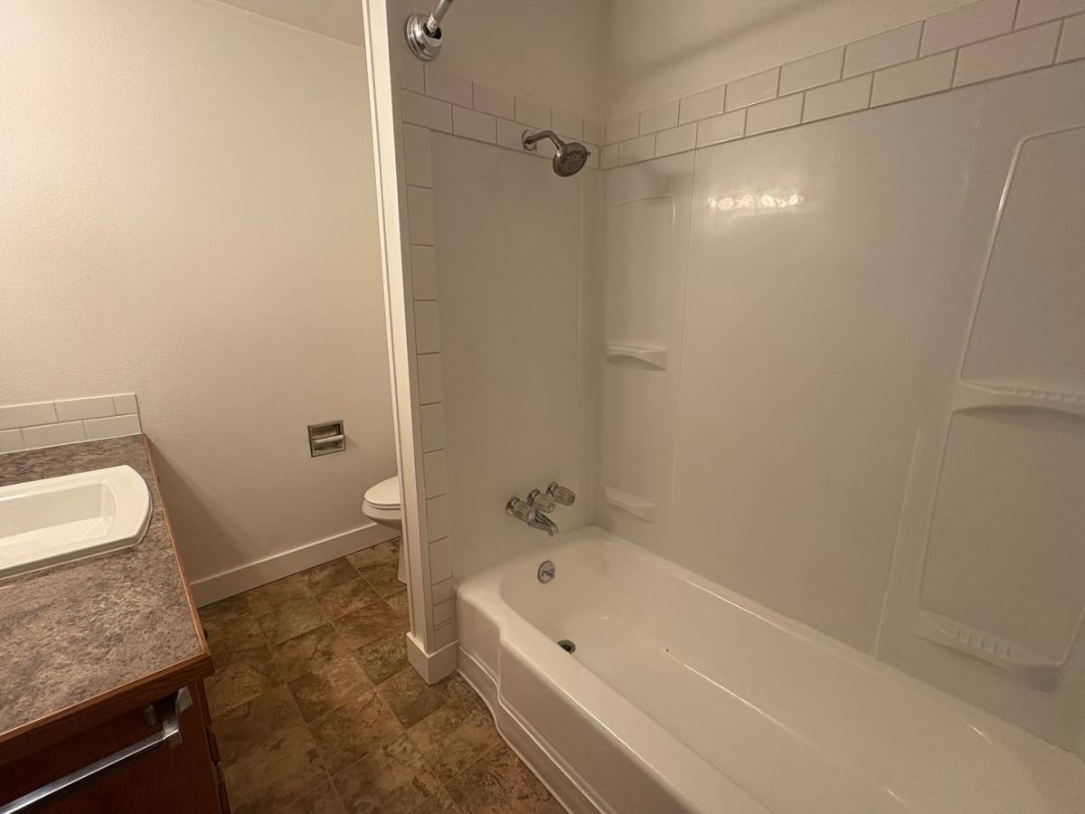 Apartment for rent at 2415 E Mill Plain Blvd, Vancouver, WA 98661