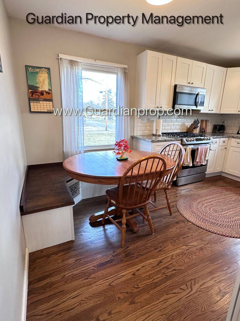 House for rent at 2700 Florida Ave S, Minneapolis, MN 55426