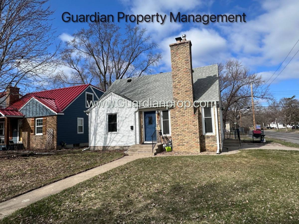 House for rent at 2700 Florida Ave S, Minneapolis, MN 55426