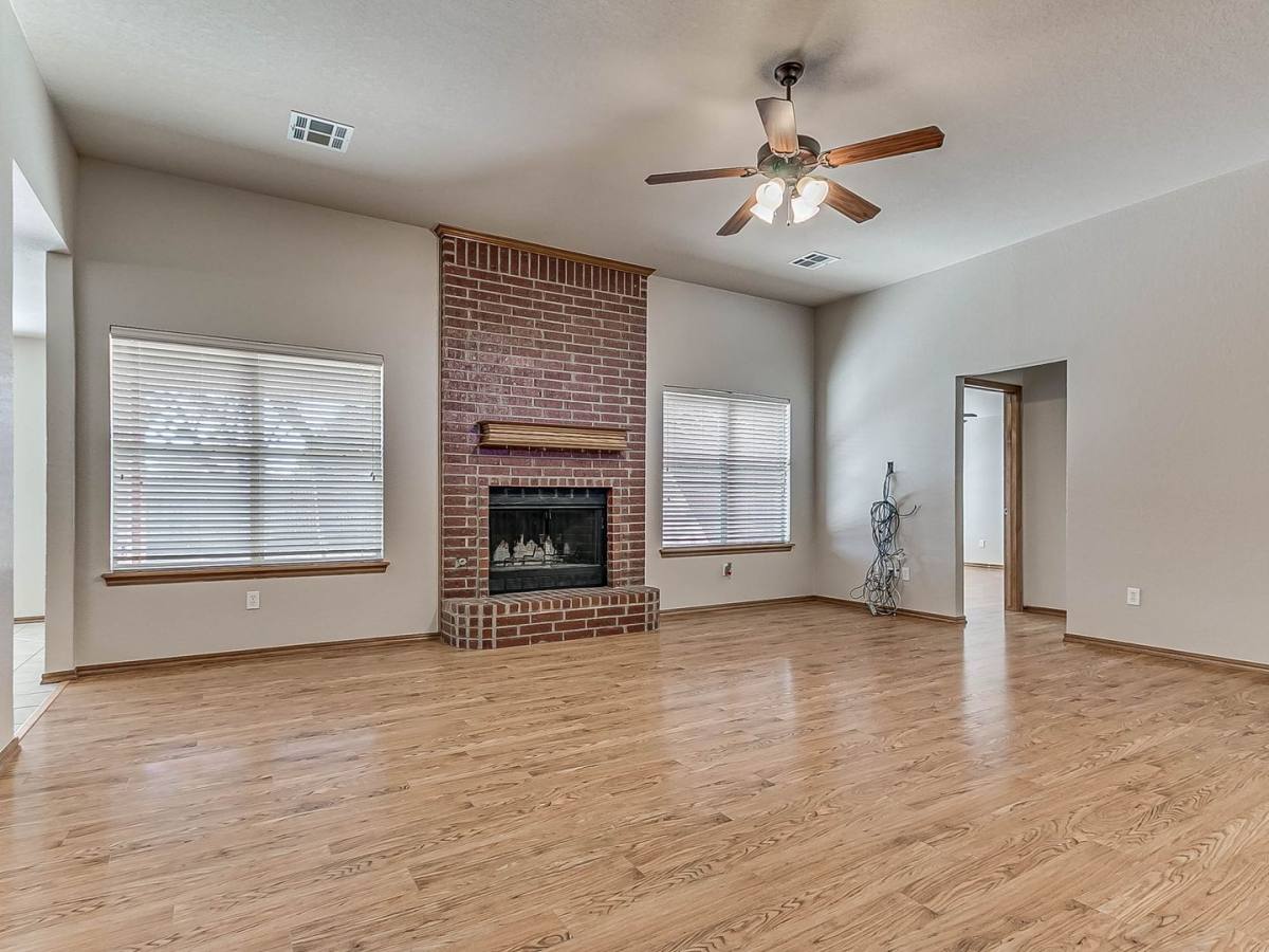 House for rent at 2224 NW 157th Terrace, Edmond, OK 73013