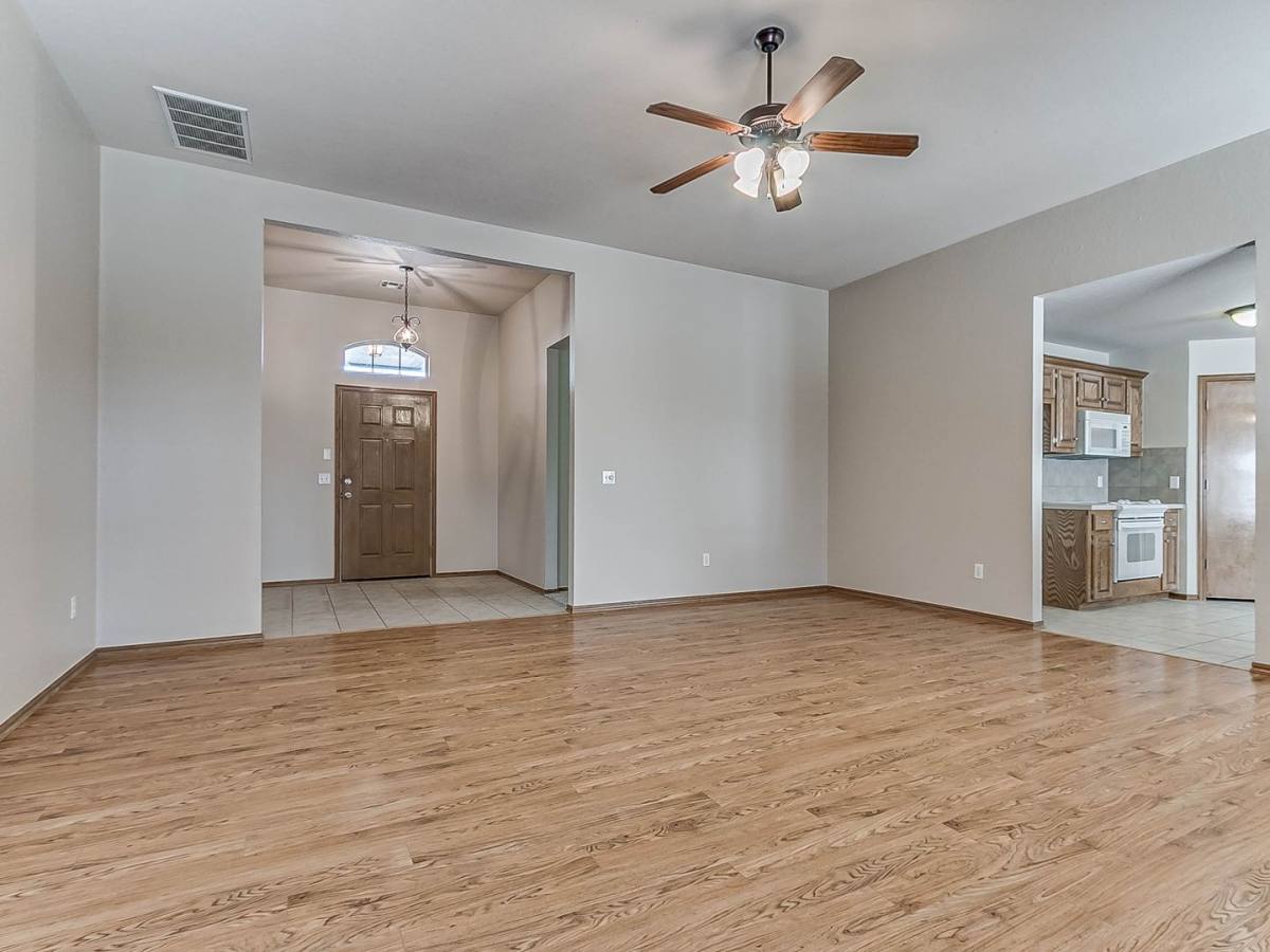 House for rent at 2224 NW 157th Terrace, Edmond, OK 73013