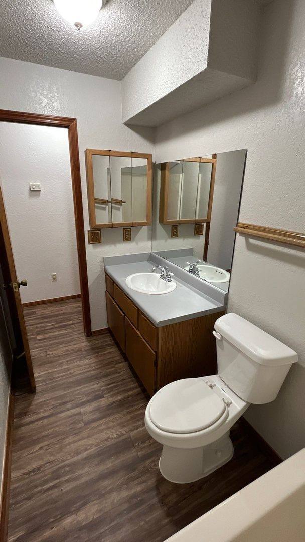 House for rent at 1501 SE 52nd St, Oklahoma City, OK 73129