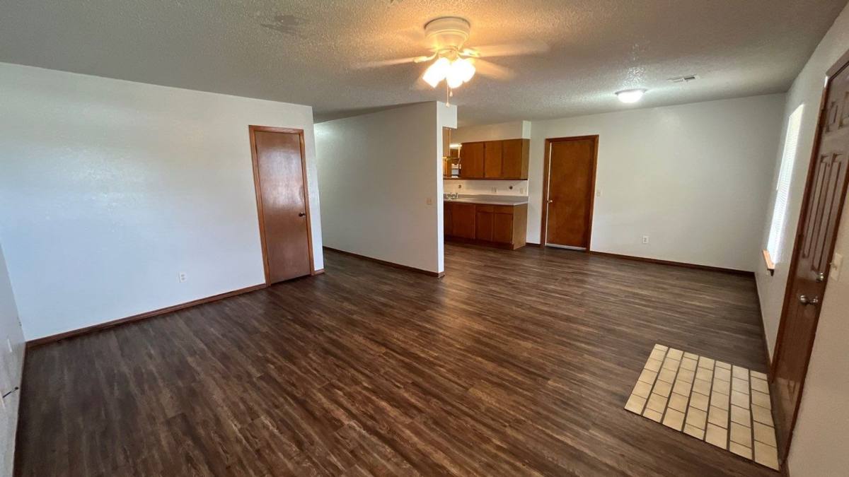 House for rent at 1501 SE 52nd St, Oklahoma City, OK 73129