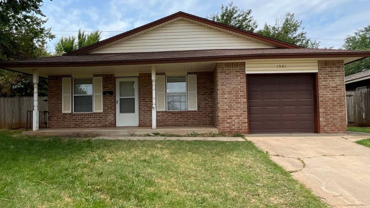 House for rent at 1501 SE 52nd St, Oklahoma City, OK 73129