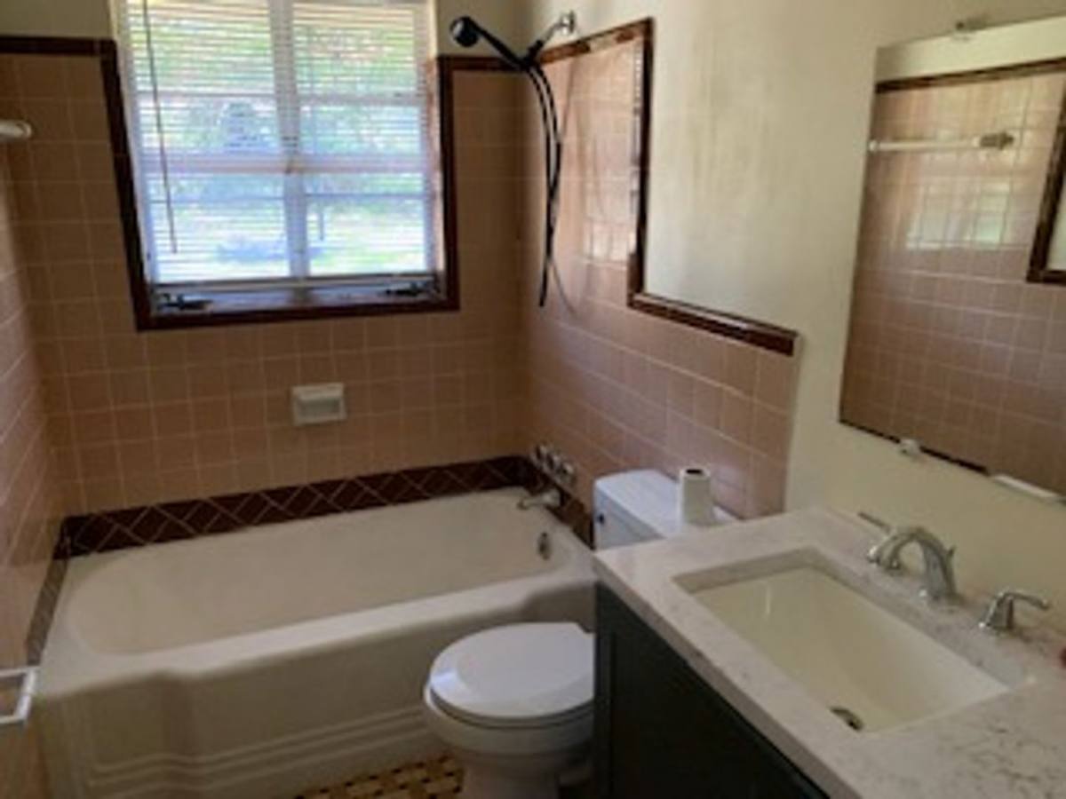 House for rent at 5508 Overlook Rd, Mobile, AL 36618