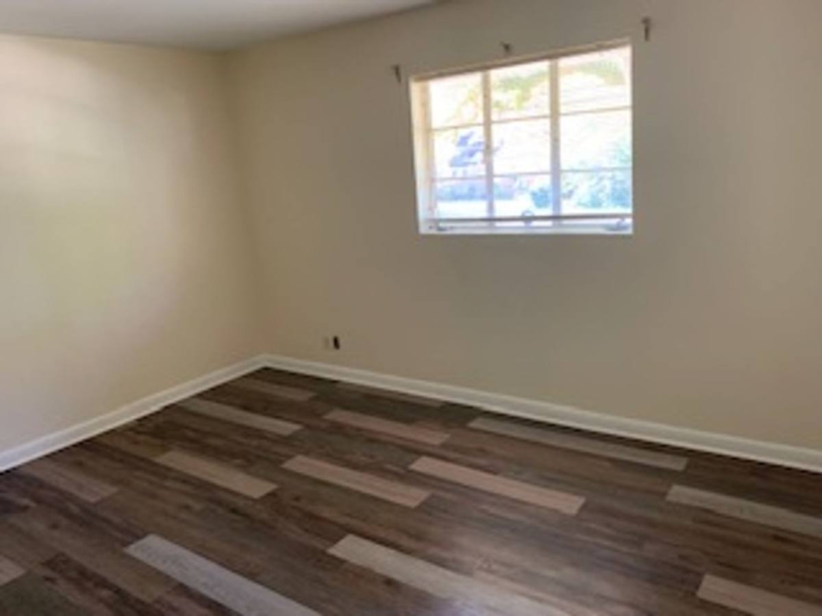 House for rent at 5508 Overlook Rd, Mobile, AL 36618